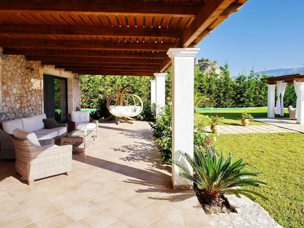Villa Anna Maria Rock Beach Pure Luxury Spartia